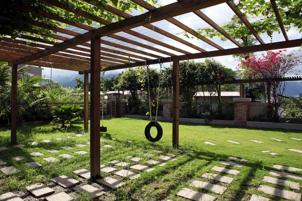 Guest House Of Permaculture Jiaxin Exterior photo